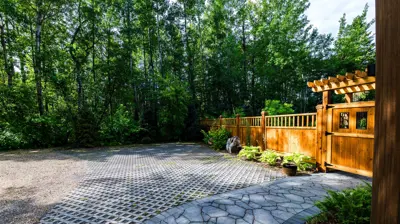 Pigeon Lake Landscaping Photo