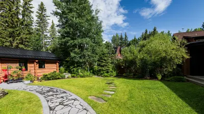 Pigeon Lake Landscaping Photo