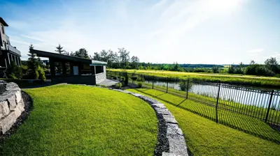 River's Gate Landscaping Photo